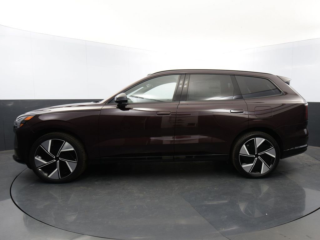 New 2025 Volvo EX90 Ultra image 2