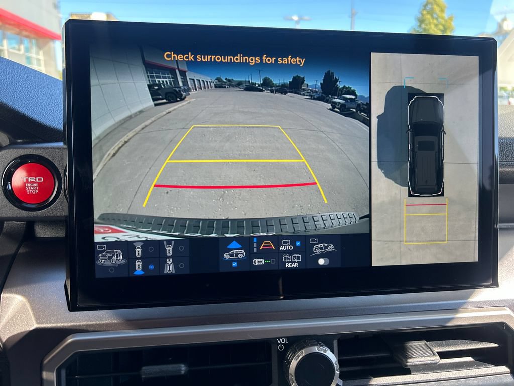 Certified 2025 Toyota 4Runner TRD Off-Road Premium AWD/4WD image 23