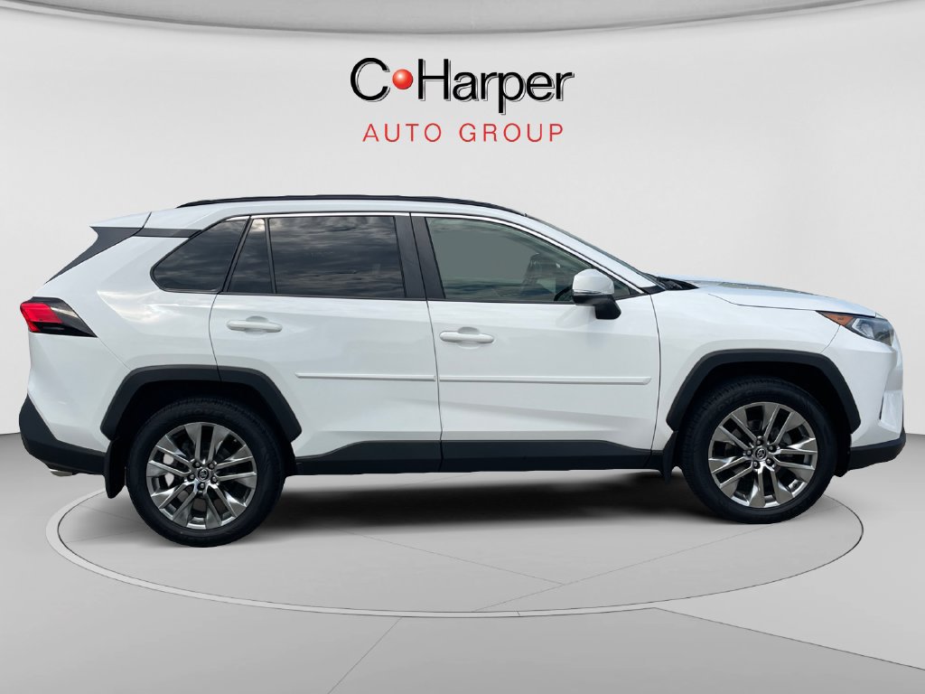 Used 2019 Toyota RAV4 XLE Premium w/ Cold Weather Package AWD/4WD image 2