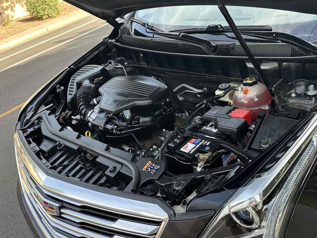 Used 2017 Cadillac XT5 Luxury w/ Driver Awareness Package image 62