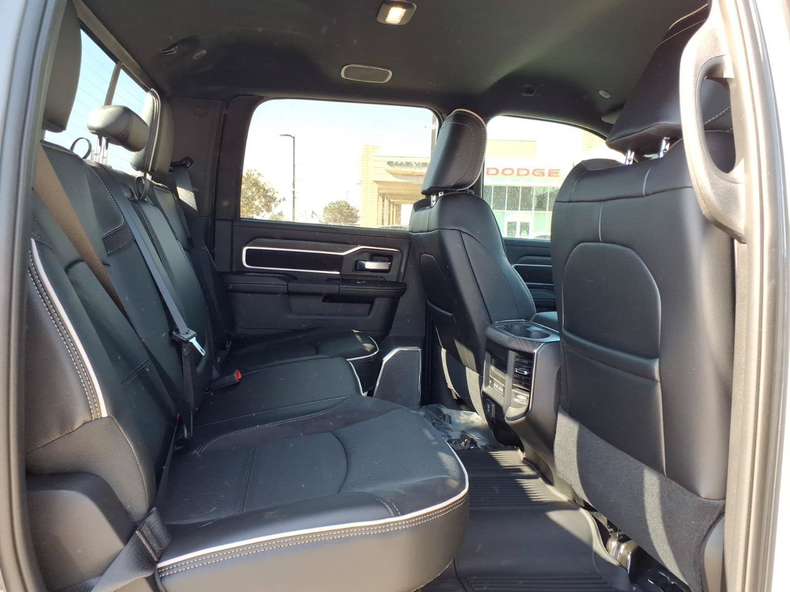 New 2026 RAM 2500 Laramie w/ Night Edition AWD/4WD image 10