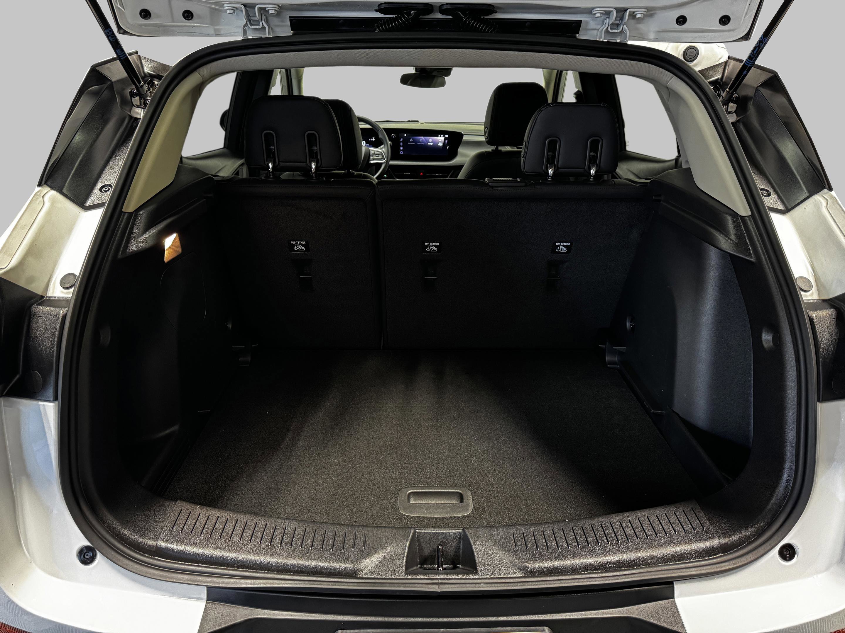 Used 2025 Buick Encore GX Preferred image 37