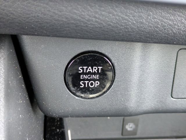 Used 2025 Nissan Rogue SL w/ SL Premium Package FWD image 32