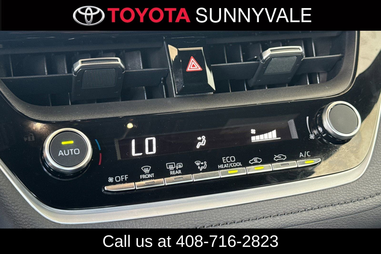 Certified 2023 Toyota Corolla SE w/ SE Premium Package FWD image 24