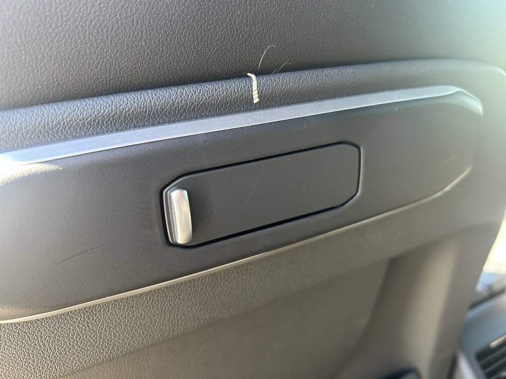 Used 2024 BMW X5 xDrive50e w/ M Sport Package image 27