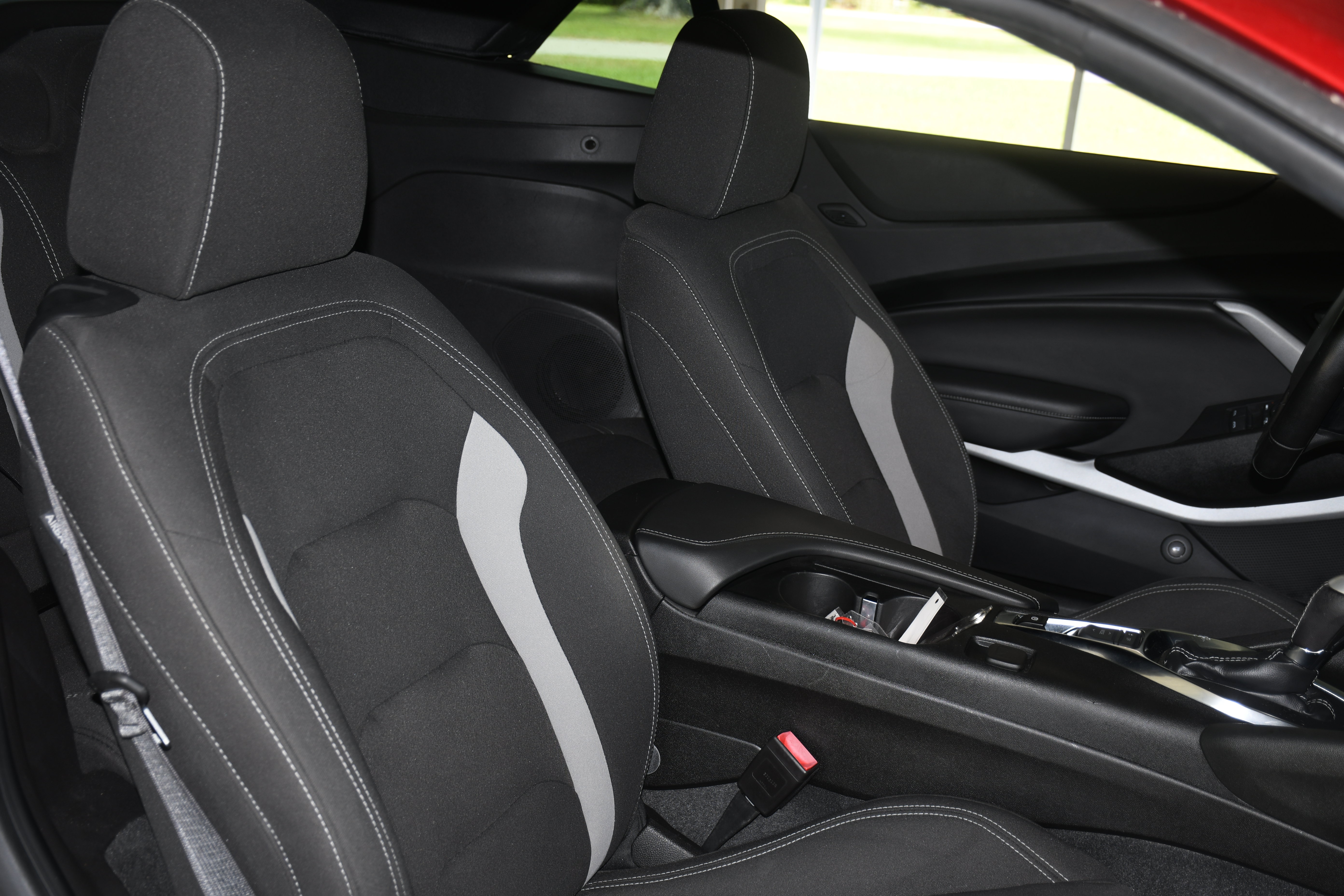 Used 2022 Chevrolet Camaro LT w/ RS Package RWD image 19