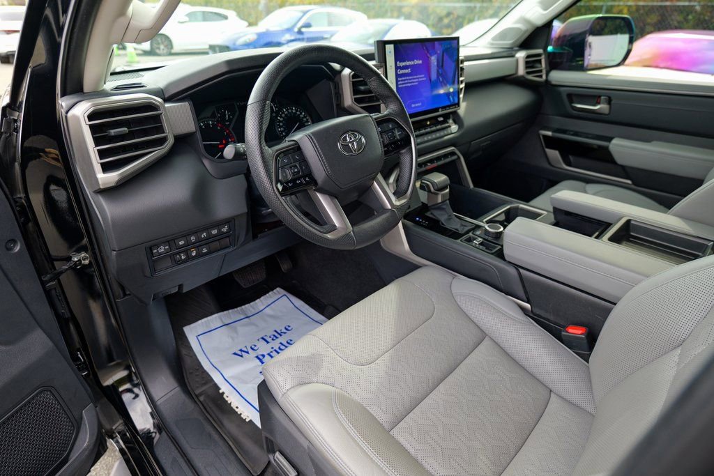 Used 2023 Toyota Tundra Limited image 21