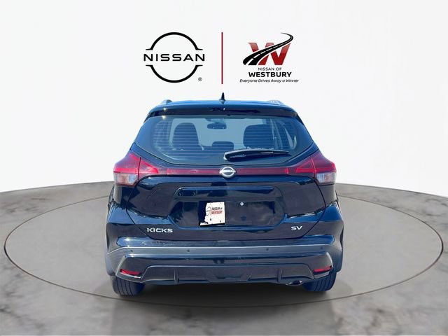Used 2023 Nissan Kicks SV FWD image 7