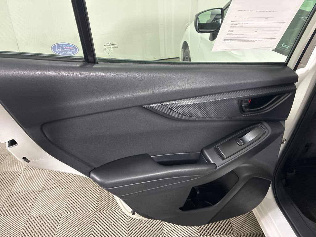 Used 2017 Subaru Impreza 2.0i AWD/4WD image 25