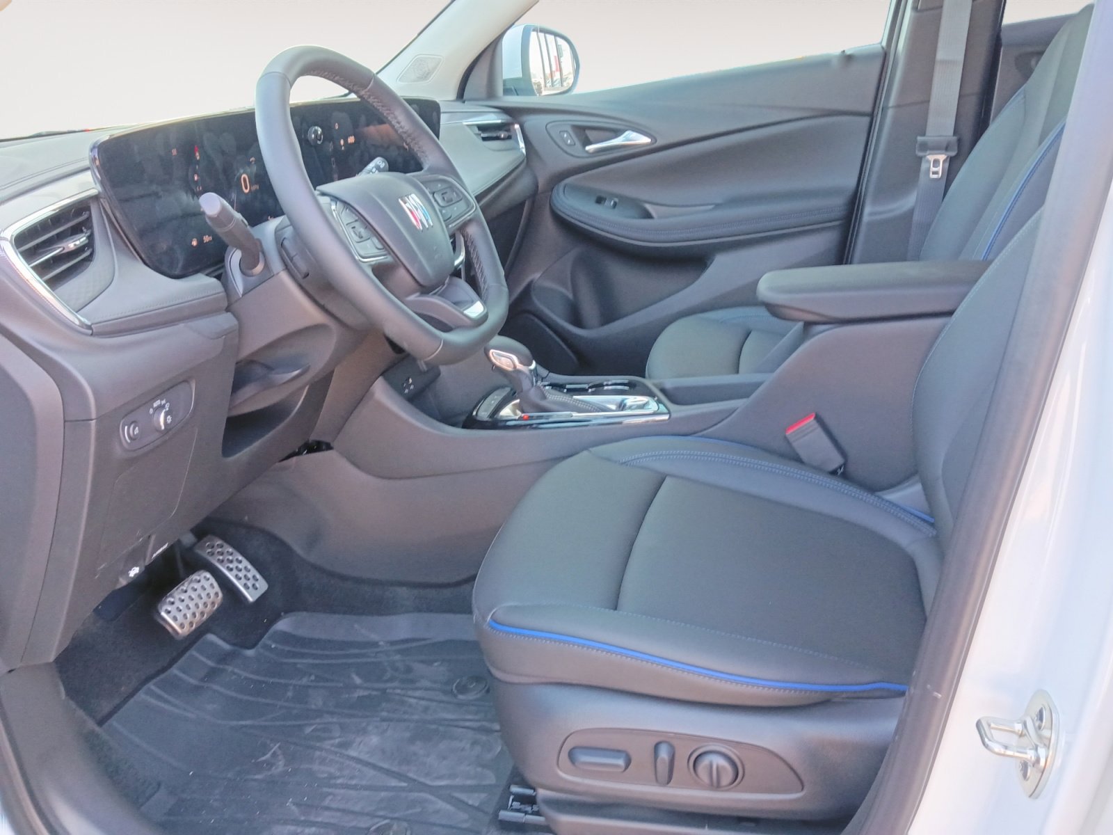 New 2026 Buick Encore GX Sport Touring w/ Advanced Technology Package image 22