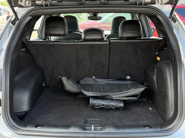 Used 2023 Jeep Compass Latitude w/ Sun and Sound Group AWD/4WD image 32