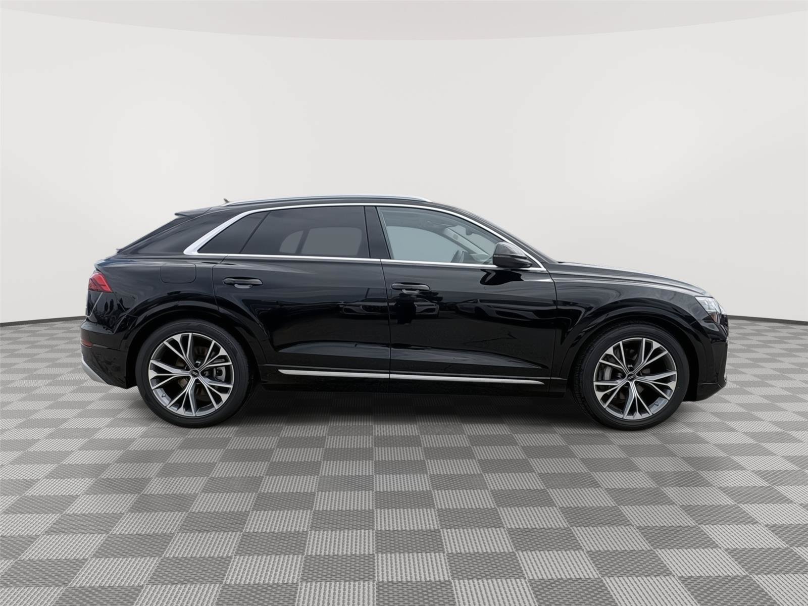 New 2026 Audi Q8 Premium Plus AWD/4WD image 6