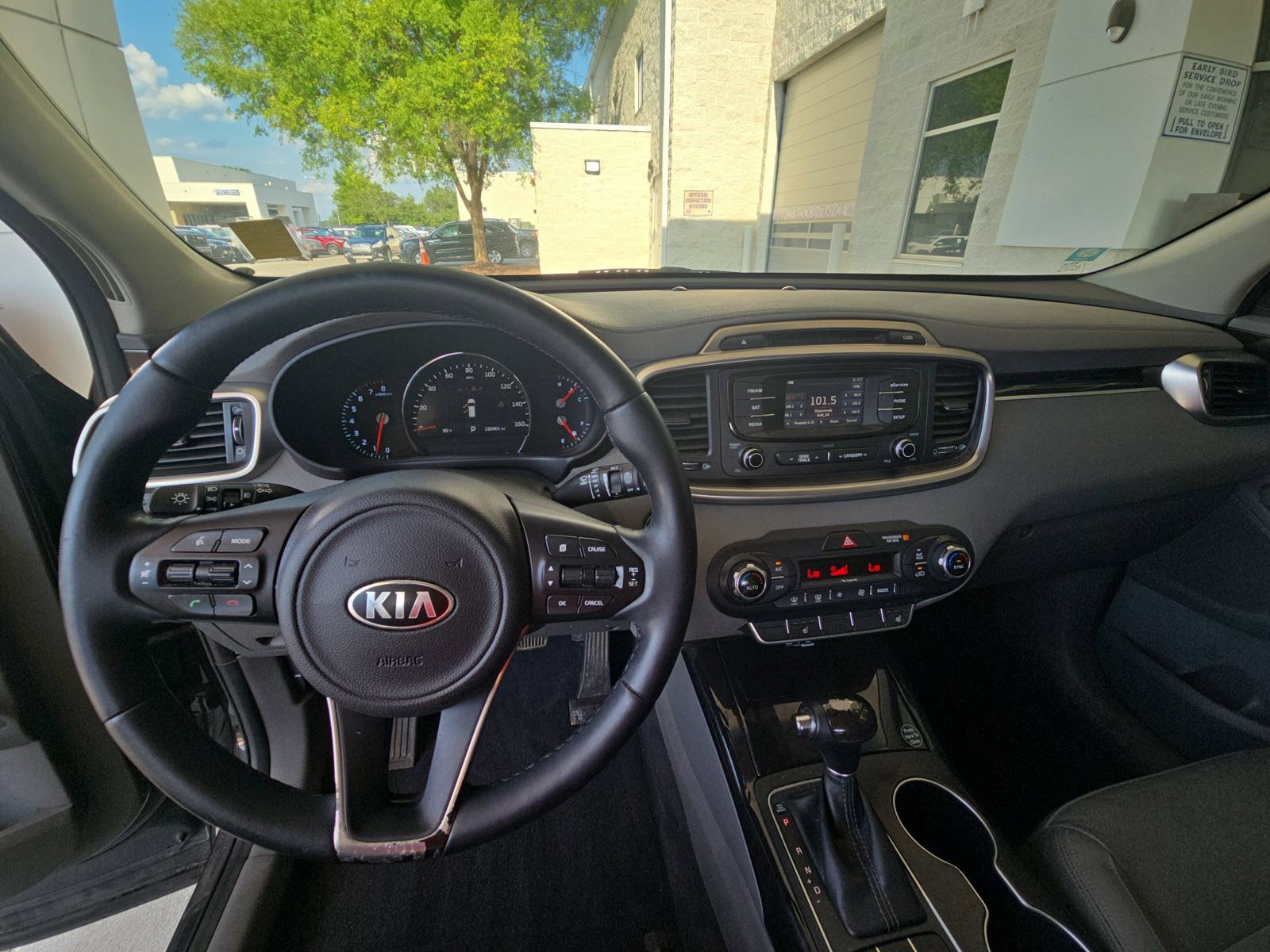 Used 2016 Kia Sorento EX w/ EX Premium Package FWD image 16