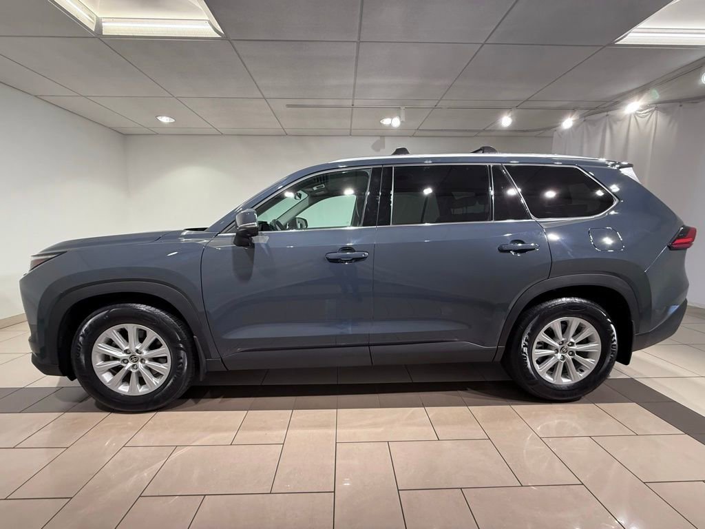 Certified 2024 Toyota Grand Highlander AWD image 2