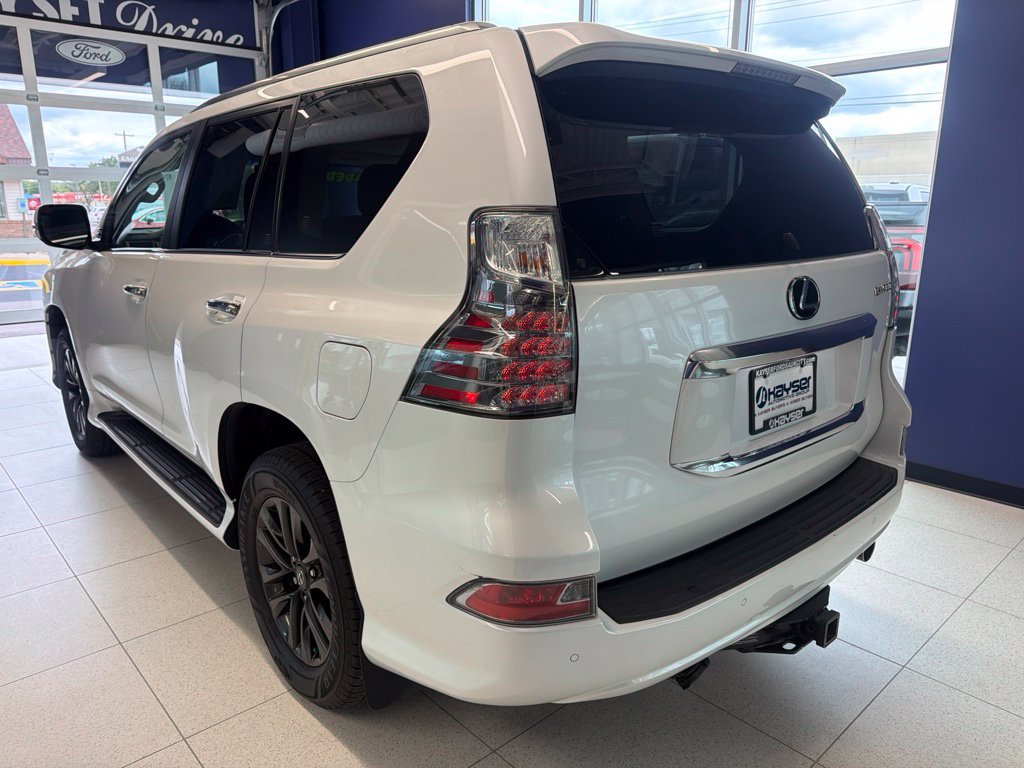 Used 2020 Lexus GX 460 Premium w/ Premium Package AWD/4WD image 5