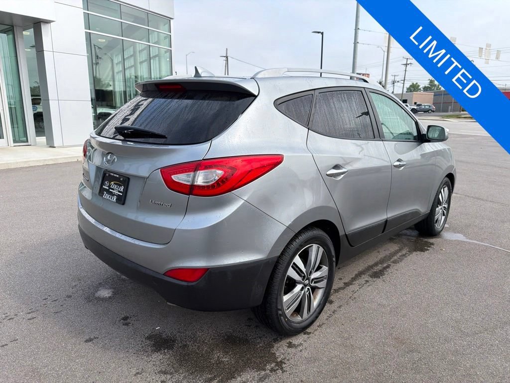 Used 2015 Hyundai Tucson Limited w/ Option Group 03 FWD image 6