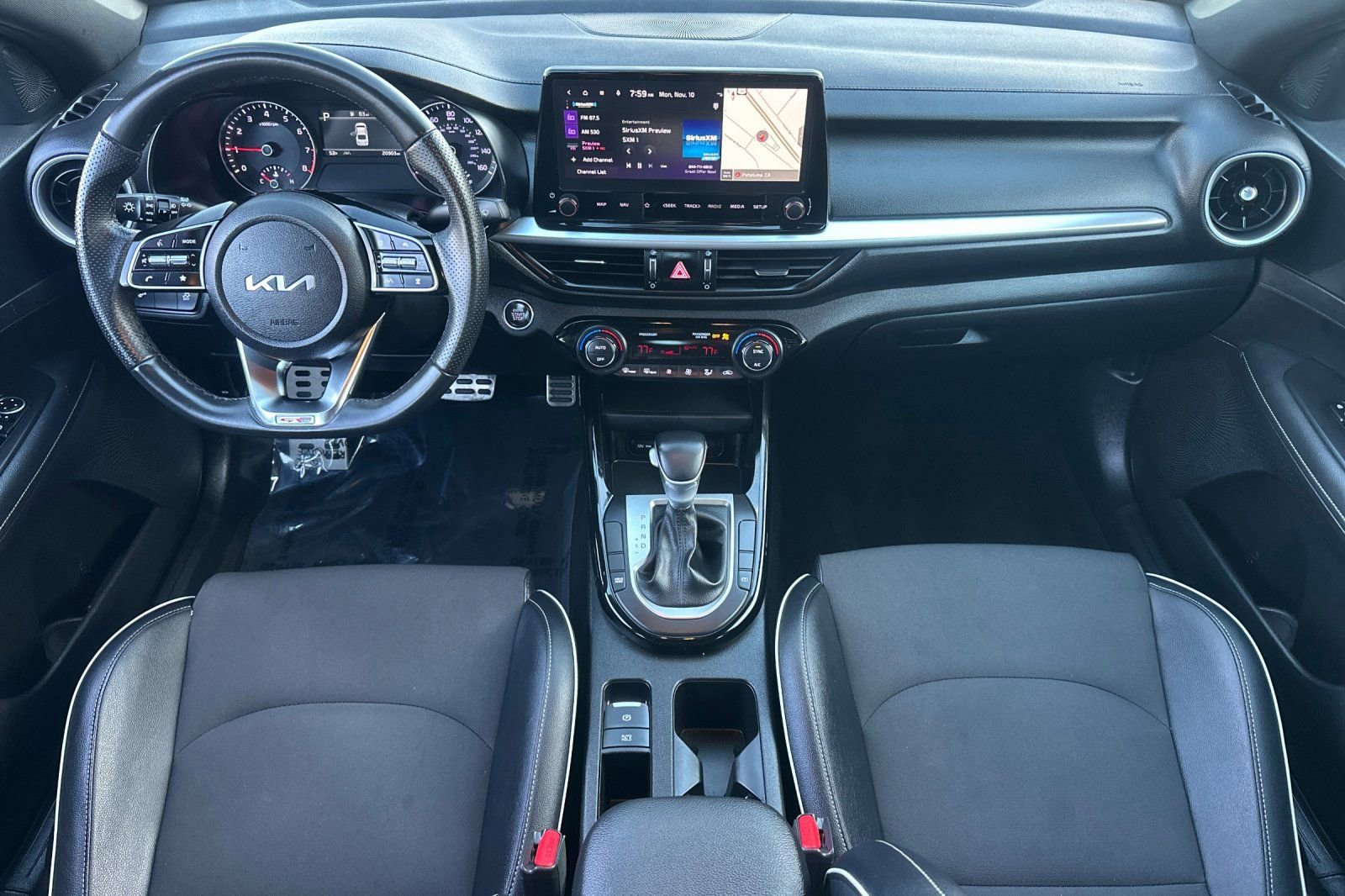 Used 2023 Kia Forte GT-Line w/ GT-Line Technology Package image 14