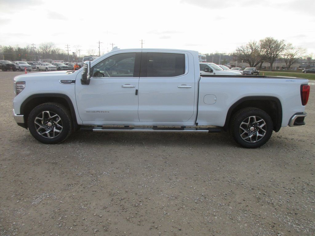 New 2026 GMC Sierra 1500 SLT w/ SLT Premium Plus Package image 10