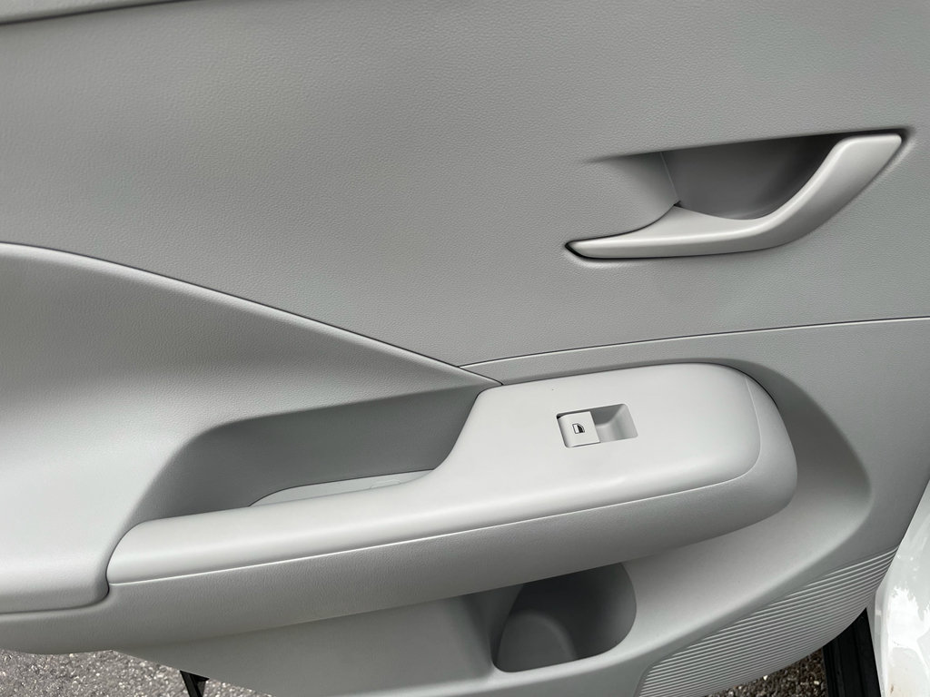 New 2025 Hyundai Kona SEL image 16