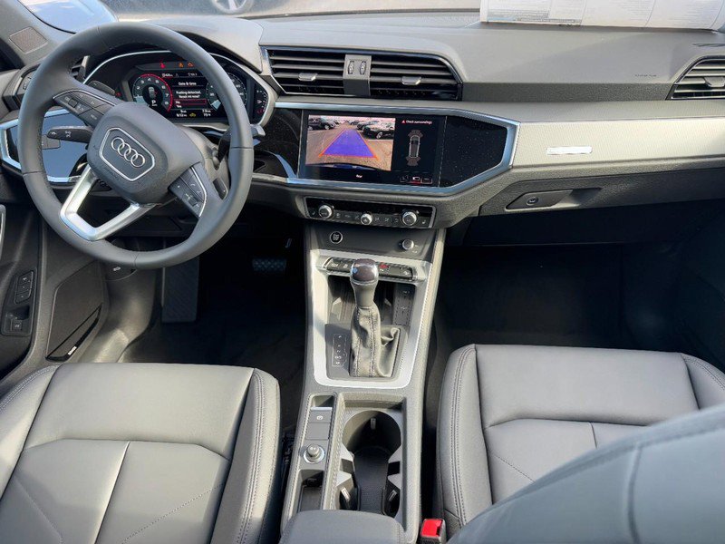 New 2025 Audi Q3 2.0T Premium image 7