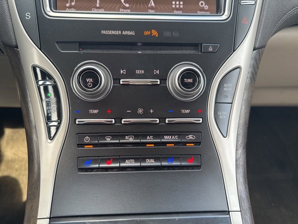 Used 2017 Lincoln MKX Reserve w/ Lincoln MKX Climate Package image 25