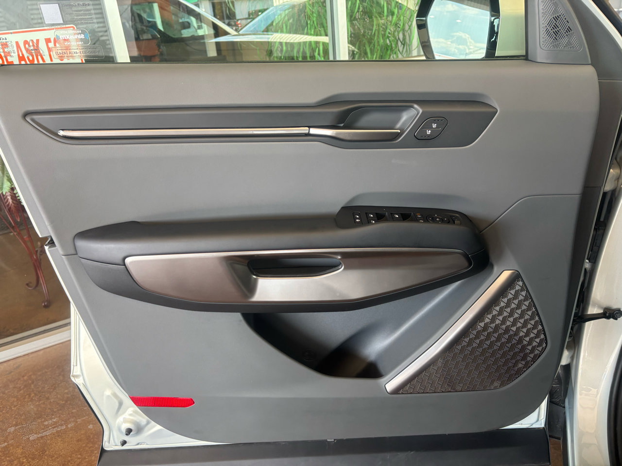 Used 2024 Kia EV9 Light Long Range image 17