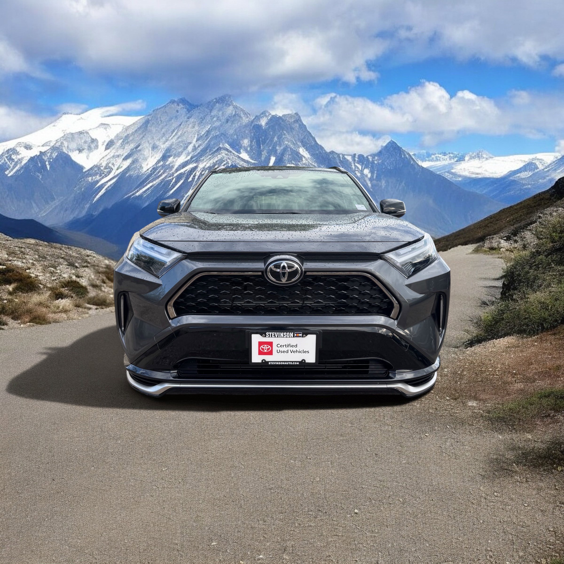 Used 2025 Toyota RAV4 XSE w/ Weather Package AWD/4WD image 8