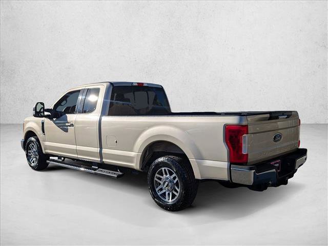 Used 2017 Ford F250 Lariat image 7