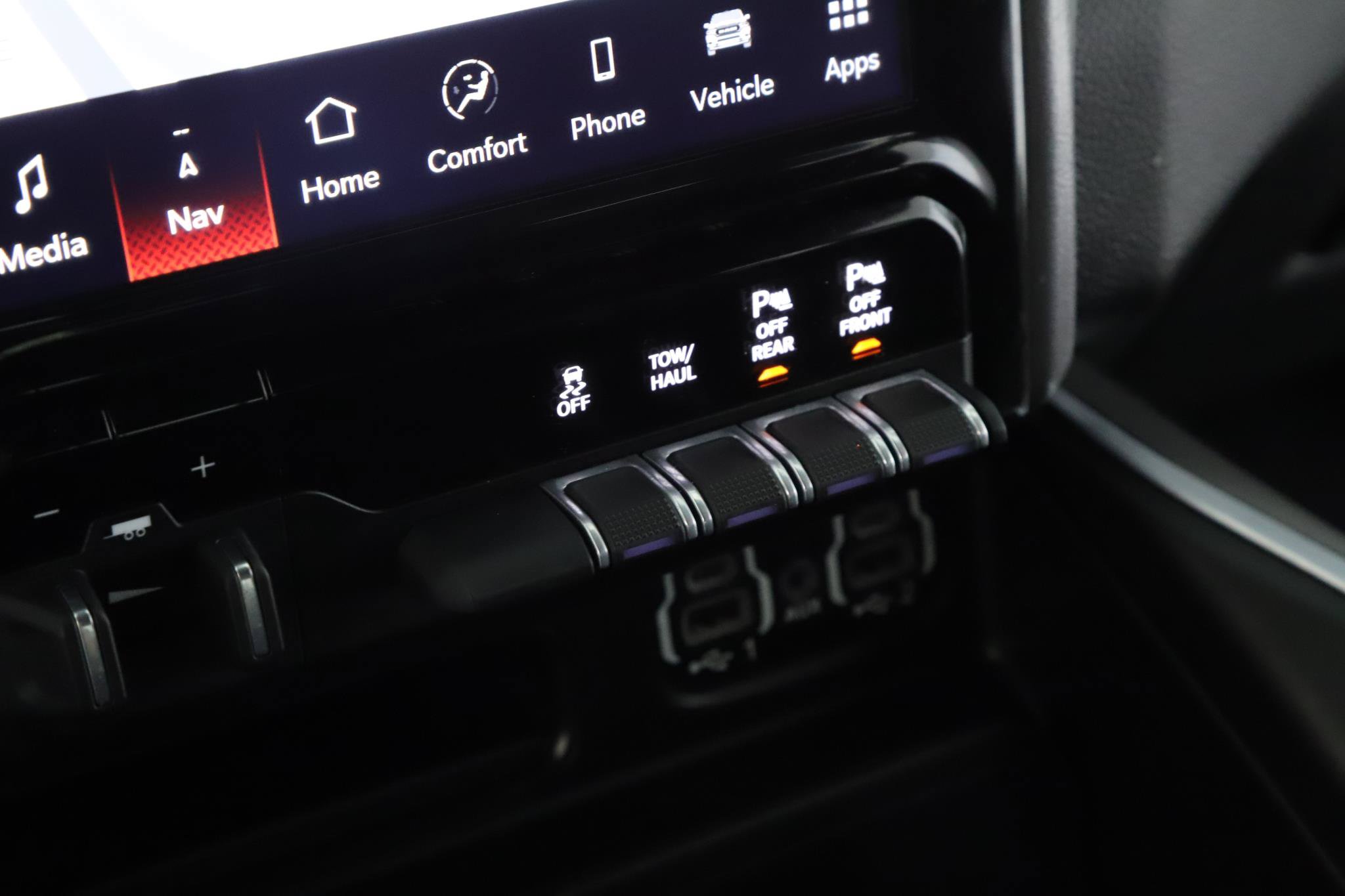 Used 2023 RAM 1500 Big Horn AWD/4WD image 14