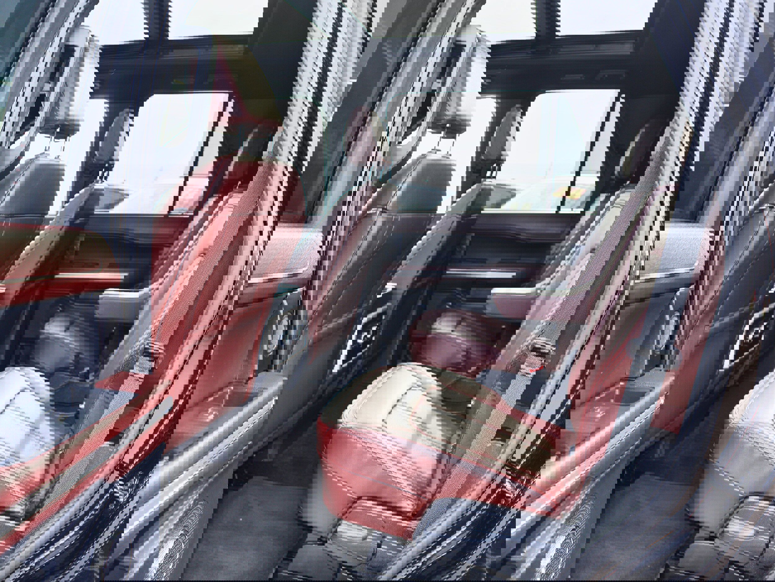 Used 2022 Ford Expedition Limited AWD/4WD image 17