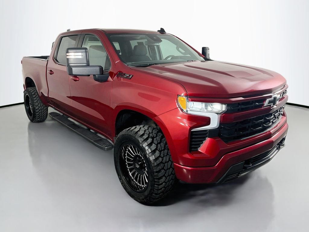 Used 2023 Chevrolet Silverado 1500 RST w/ Z71 Off-Road Package AWD/4WD image 4