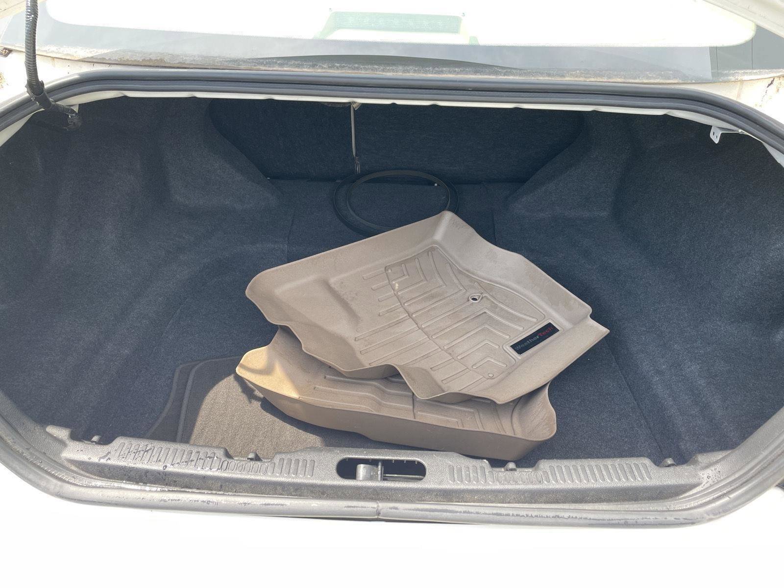 Used 2009 Mercury Sable Premier FWD image 16