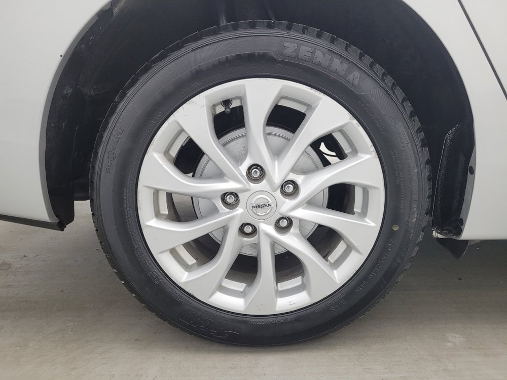 Used 2018 Nissan Sentra SV FWD image 31