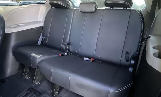 Used 2015 Toyota Sienna SE image 15