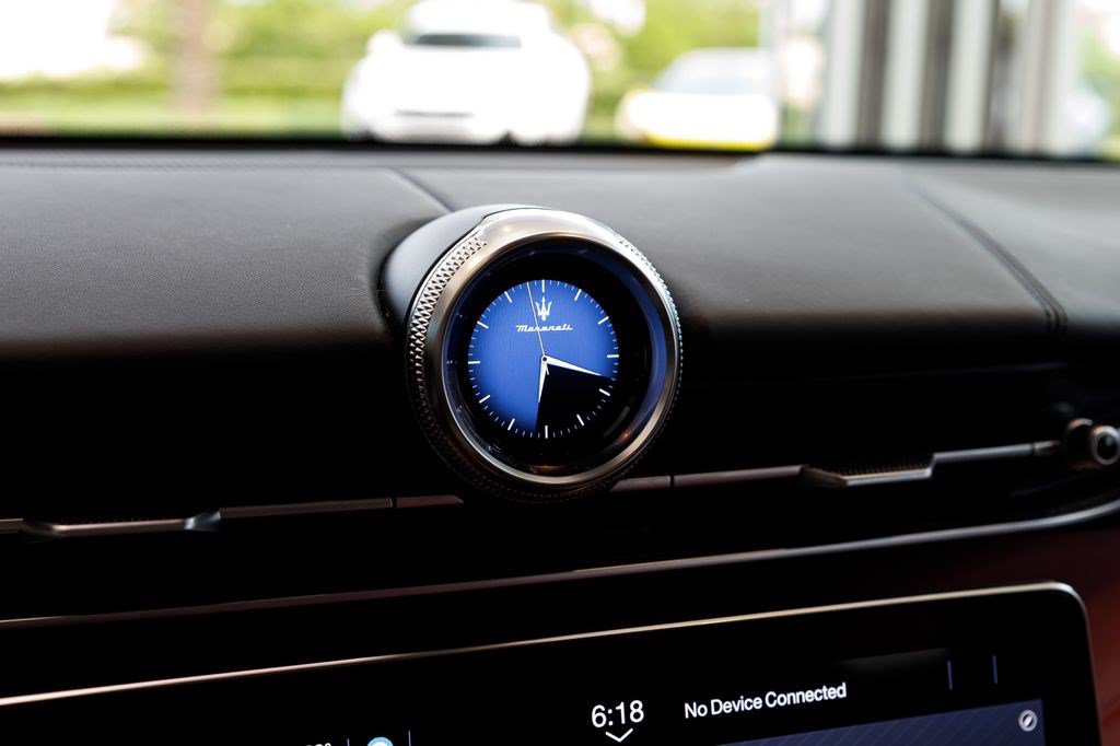 Certified 2023 Maserati Grecale Modena AWD/4WD image 33
