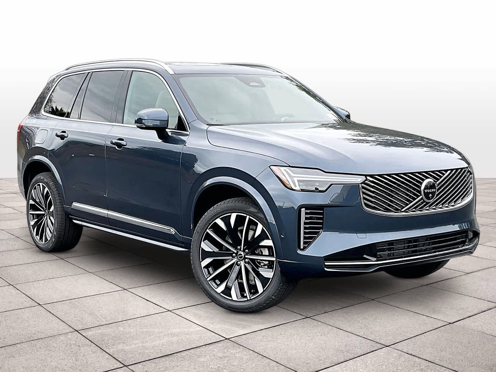 New 2026 Volvo XC90 B6 Plus w/ Protection Package Premier AWD/4WD image 2