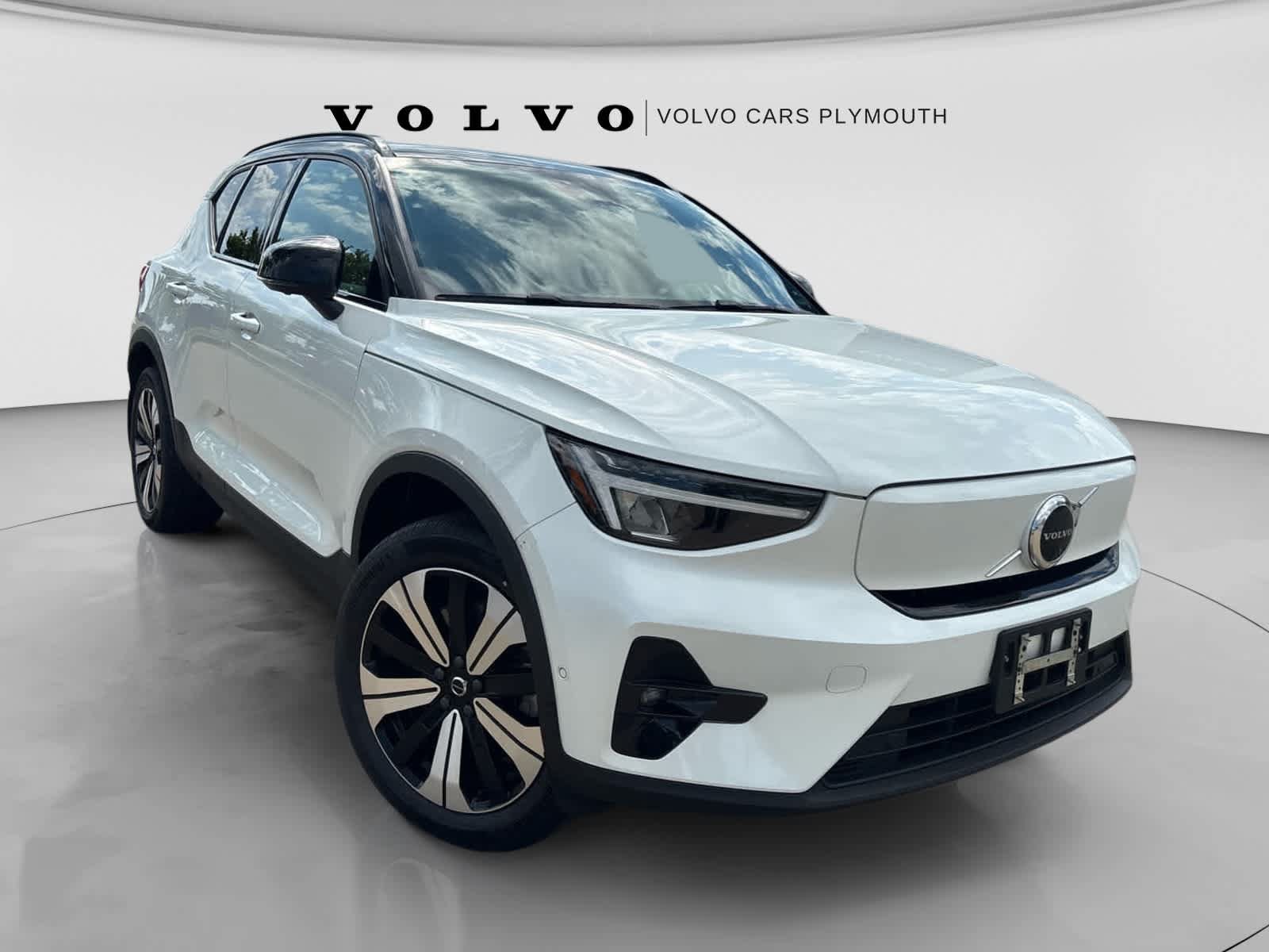 Used 2023 Volvo XC40 Recharge Plus w/ Protection Package Premier