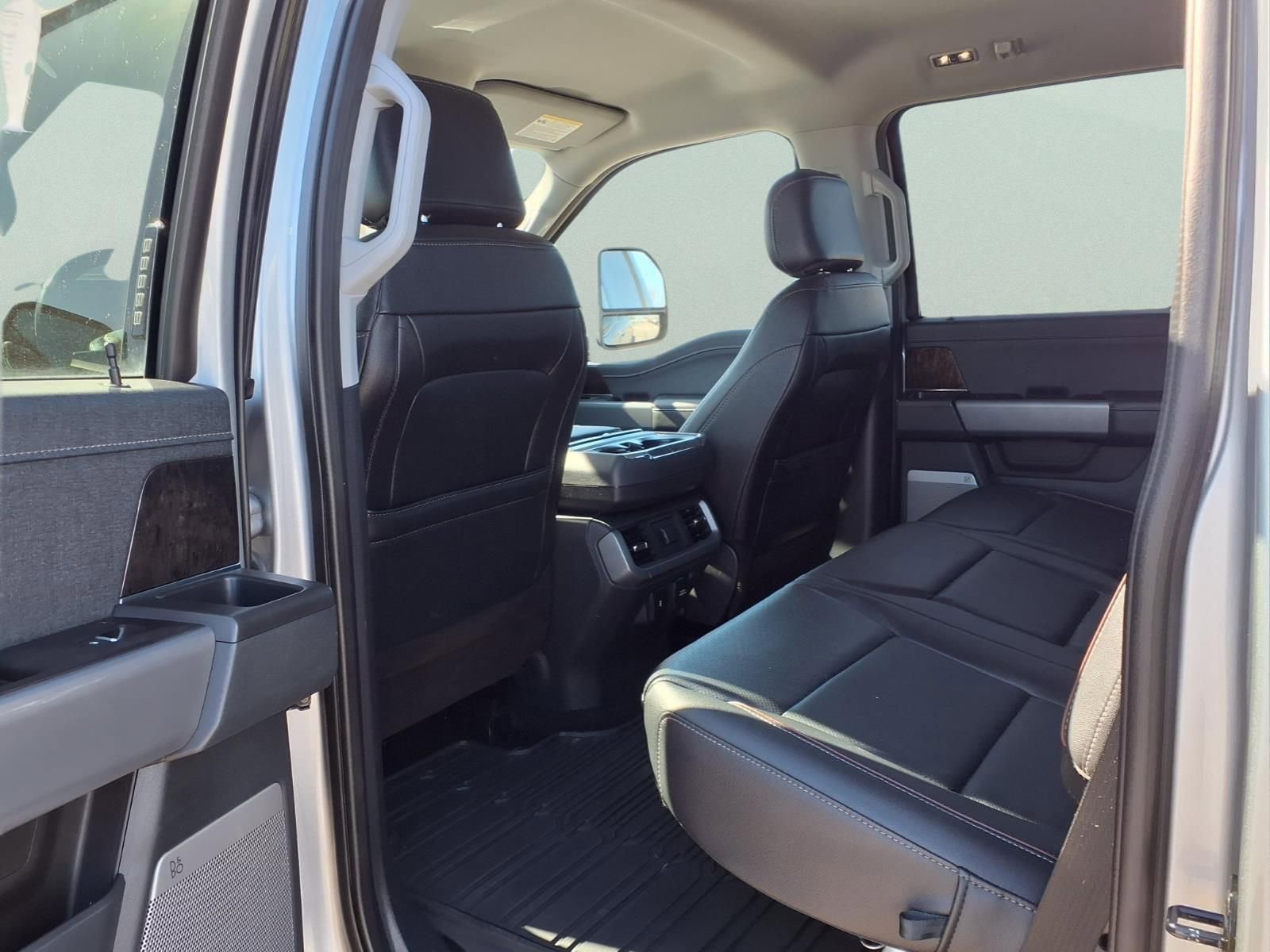 Used 2022 Ford F150 Lariat AWD/4WD image 24