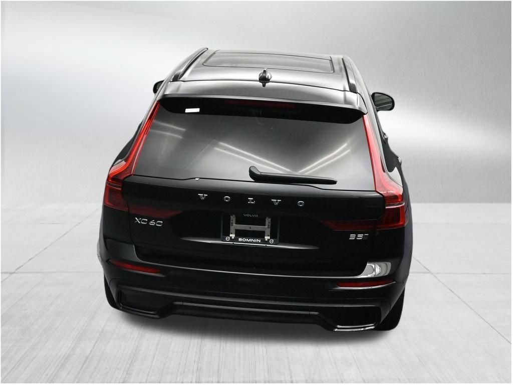 New 2026 Volvo XC60 B5 Plus AWD/4WD image 17