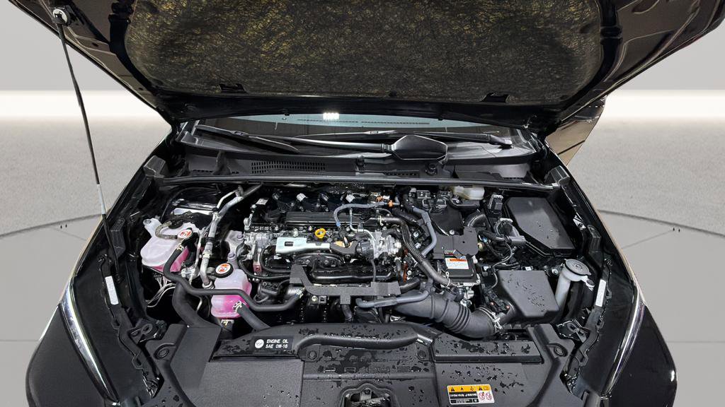 Used 2025 Toyota Prius AWD image 27