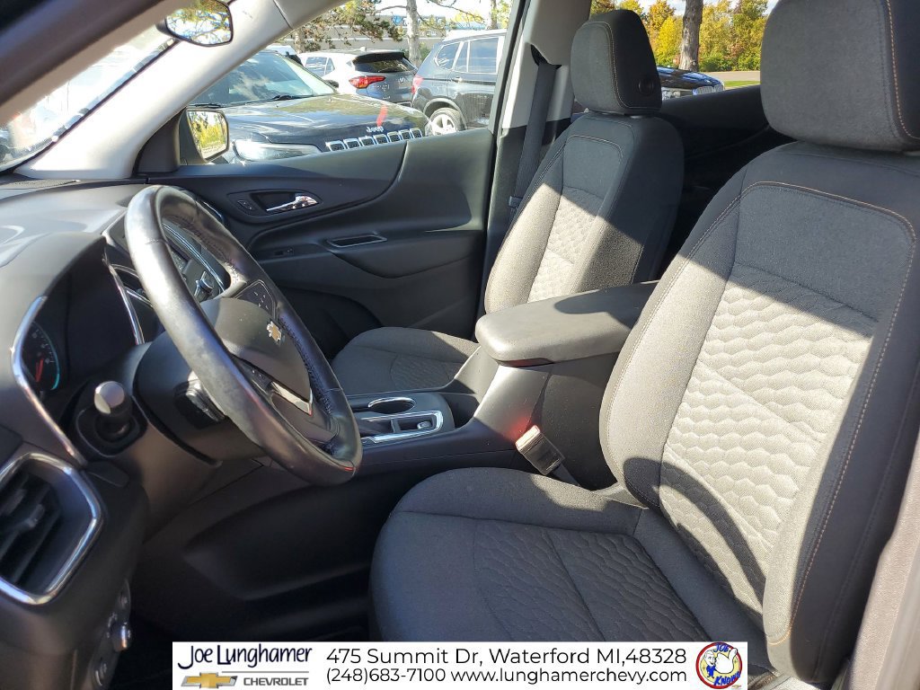 Used 2020 Chevrolet Equinox LT w/ Driver Convenience Package FWD image 19