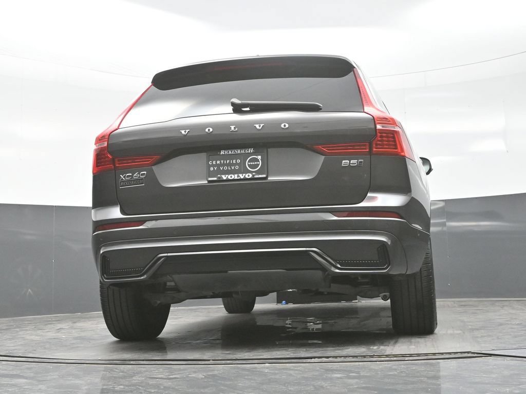 Used 2024 Volvo XC60 B5 Plus AWD/4WD image 25