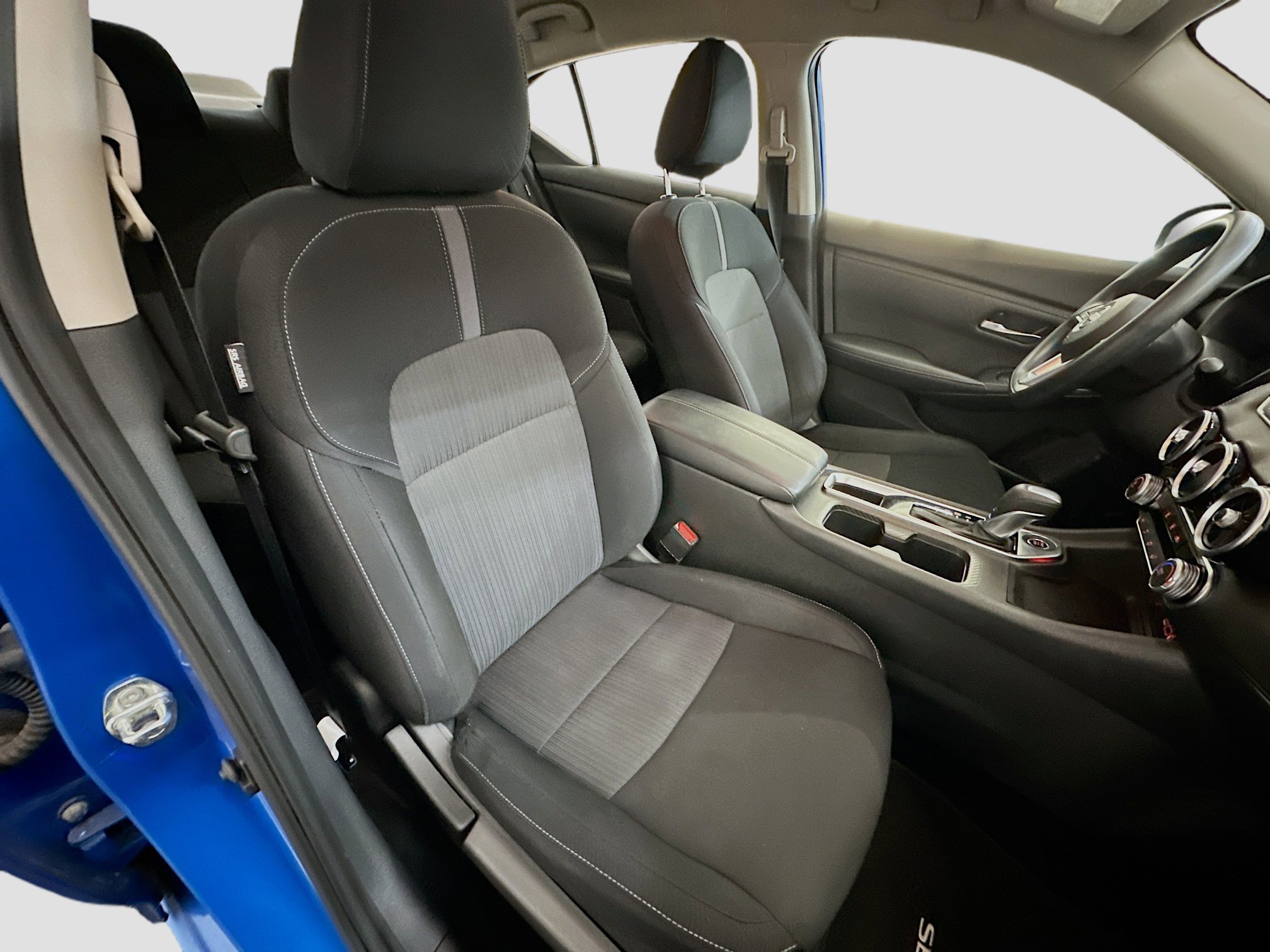 Used 2024 Nissan Sentra SV image 31