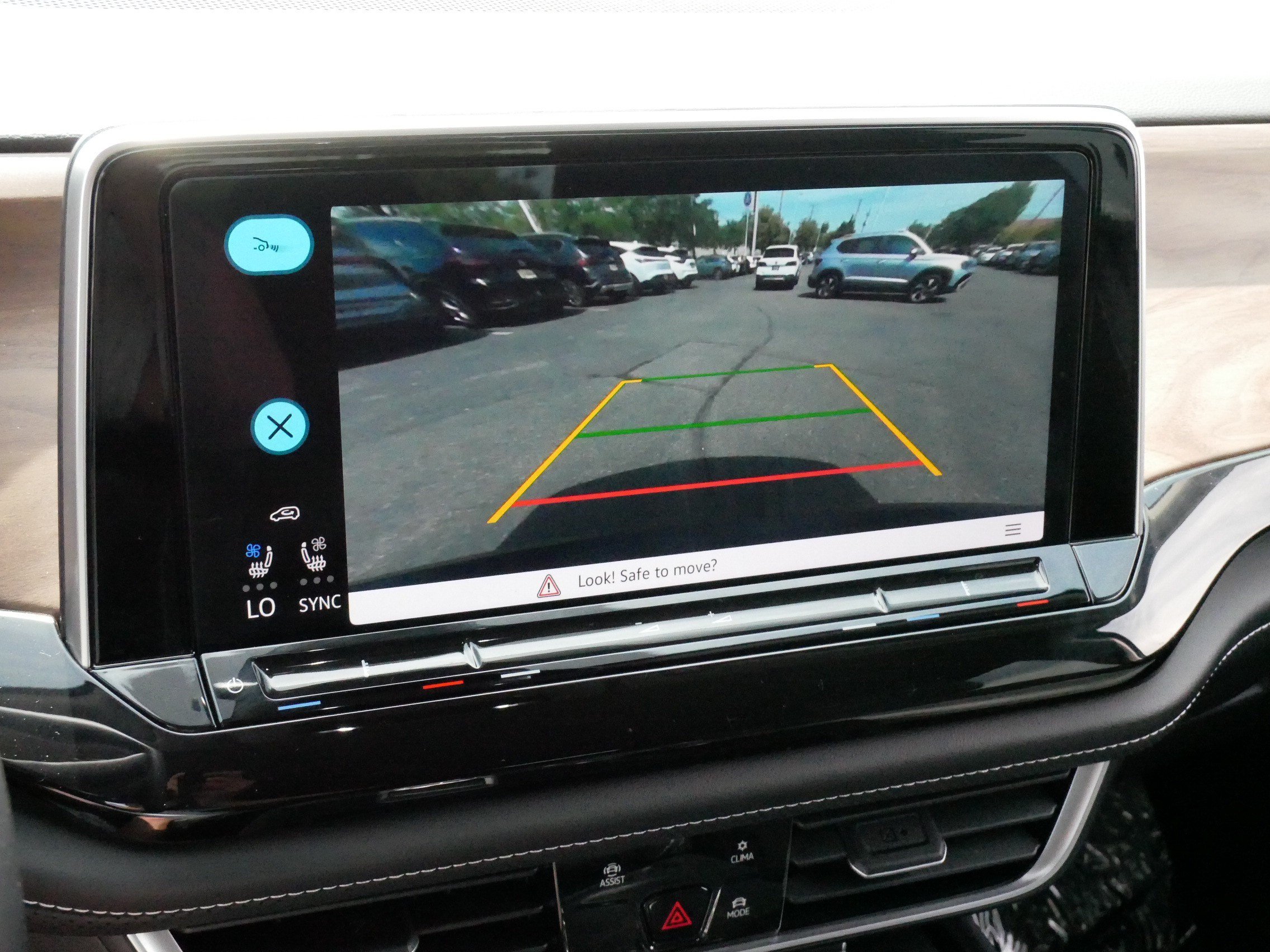 Certified 2026 Volkswagen Atlas SE AWD/4WD image 29