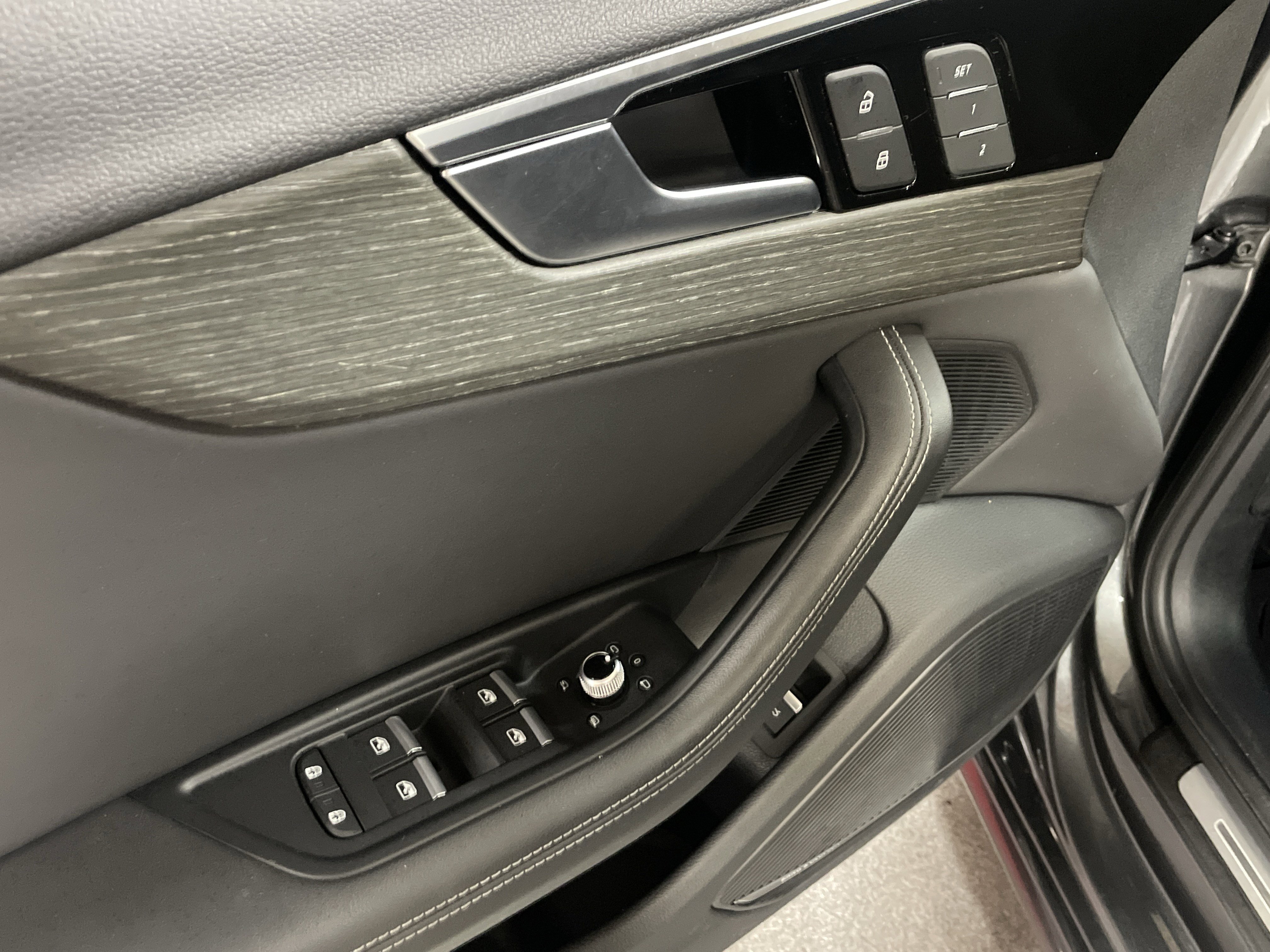 Used 2021 Audi A4 2.0T Premium Plus image 15