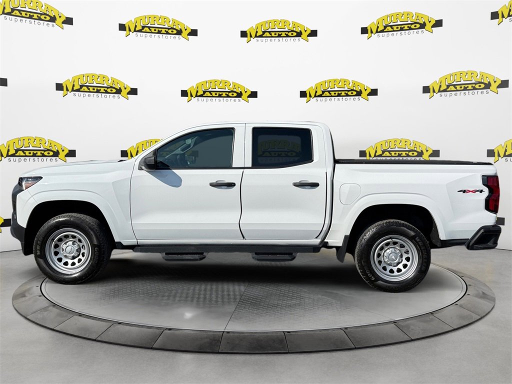 Used 2024 Chevrolet Colorado W/T w/ Advanced Trailering Package image 2
