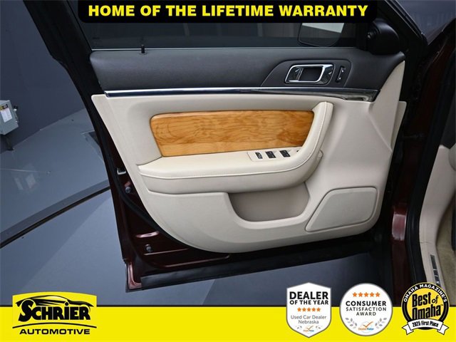 Used 2012 Lincoln MKS AWD image 10