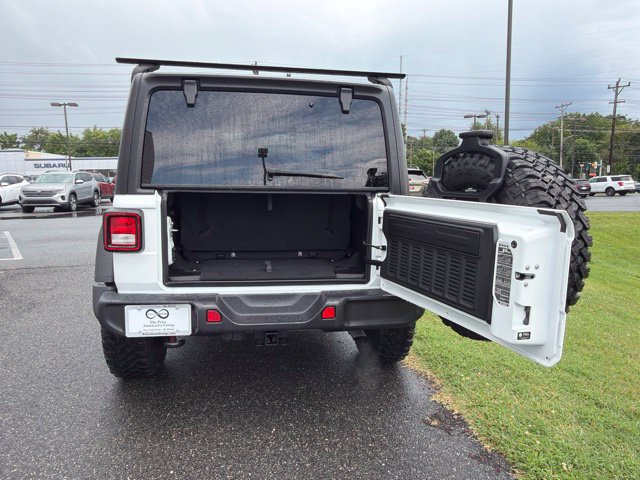 Used 2025 Jeep Wrangler Sport AWD/4WD image 8