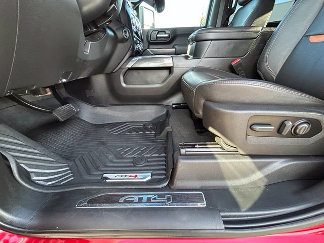 Used 2022 GMC Sierra 3500 AT4 w/ AT4 Preferred Package AWD/4WD image 28