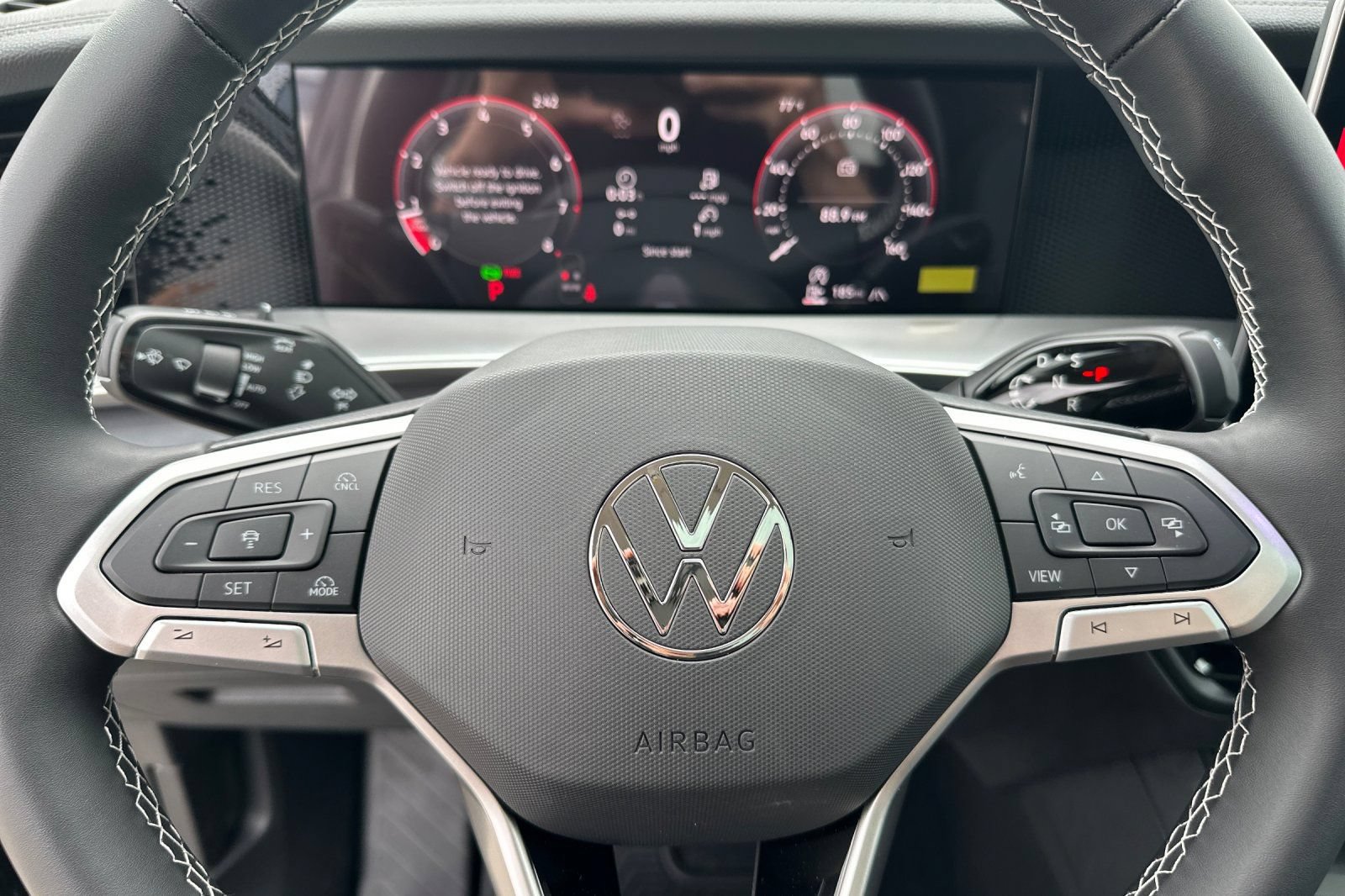 New 2026 Volkswagen Tiguan SE AWD/4WD image 23